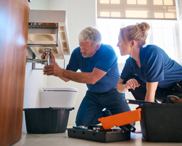 Best 24/7 Emergency Plumbing Services  in Lipatria, CA